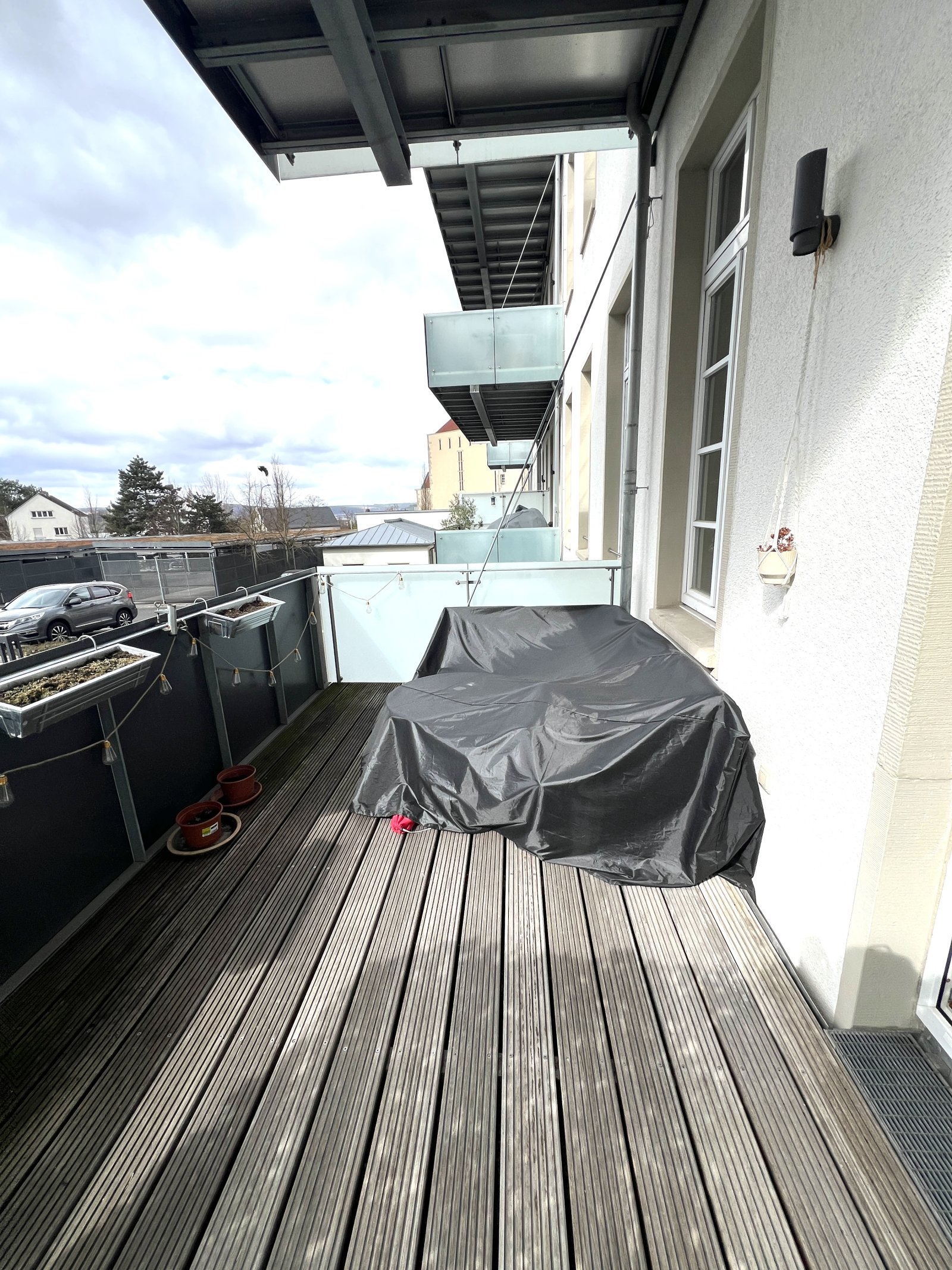 Attraktive 3-Zimmer-Altbauwohnung mit großem Balkon im Frauenland